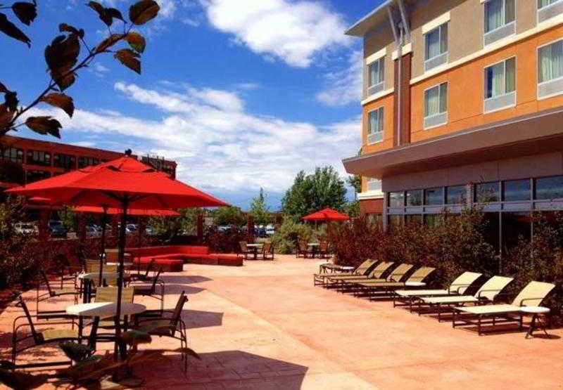 Springhill Suites By Marriott Pueblo Downtown Esterno foto