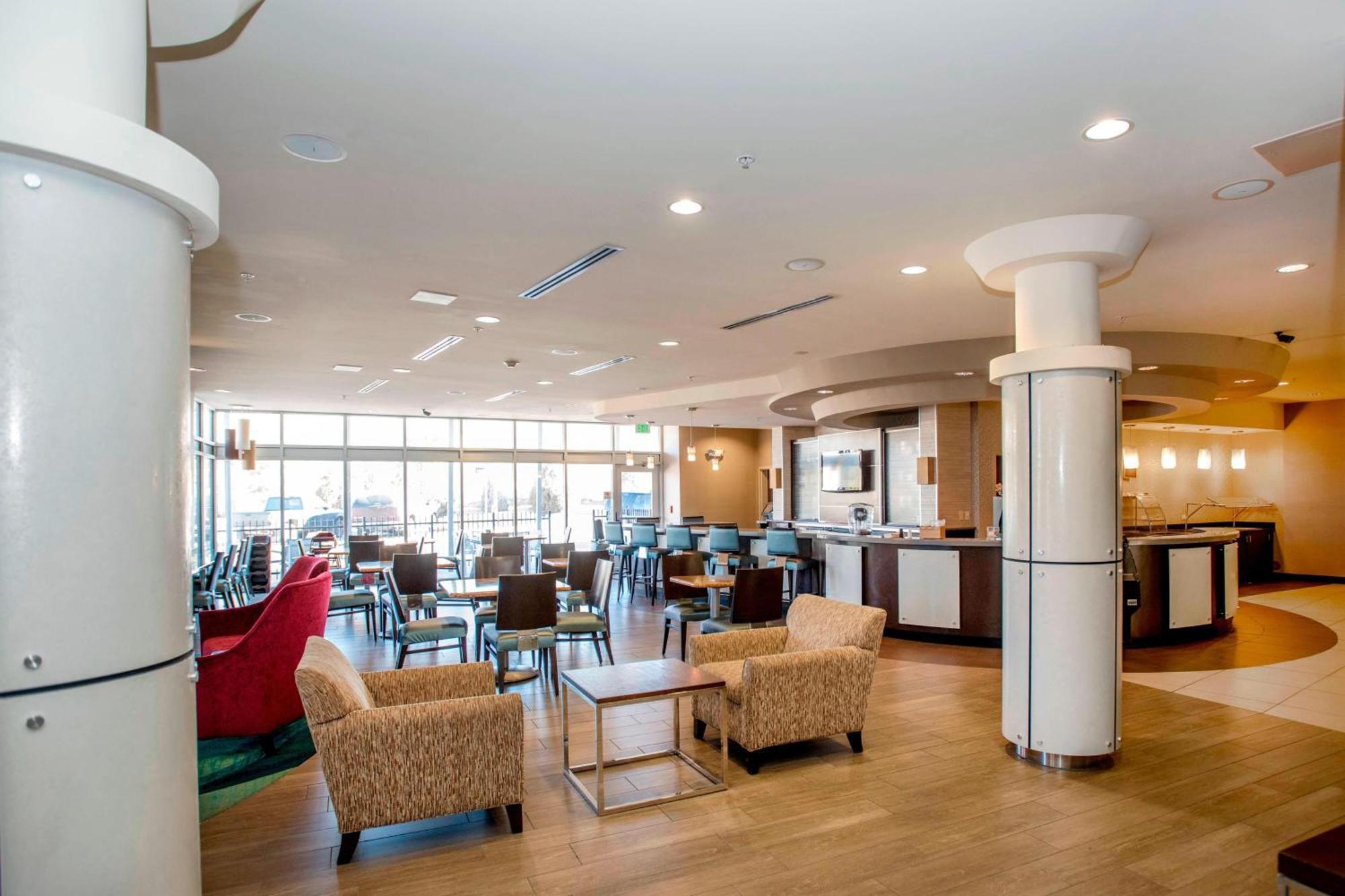 Springhill Suites By Marriott Pueblo Downtown Esterno foto