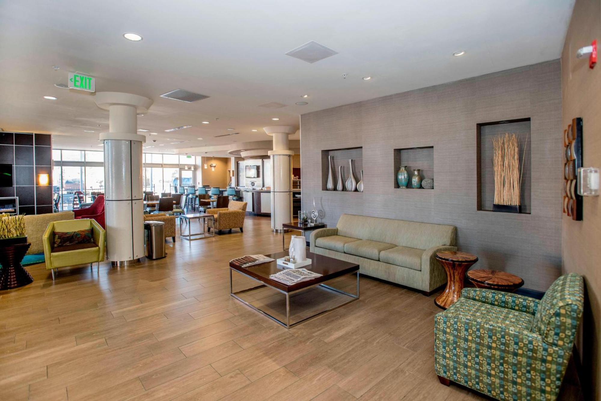 Springhill Suites By Marriott Pueblo Downtown Esterno foto